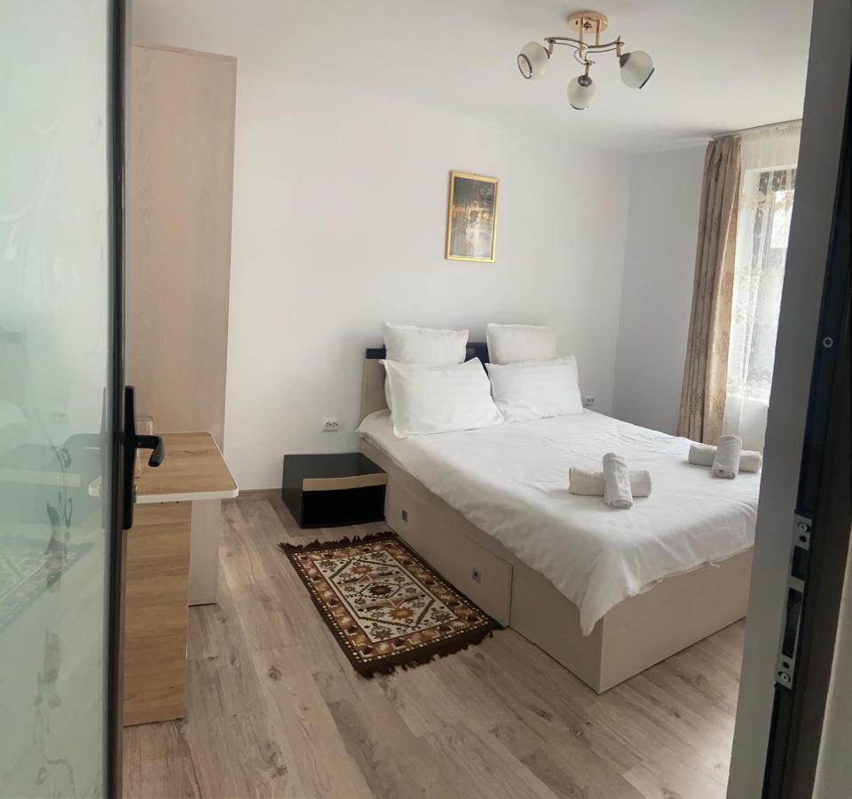 Casa Bianca Oncesti 게스트하우스 외부 사진
