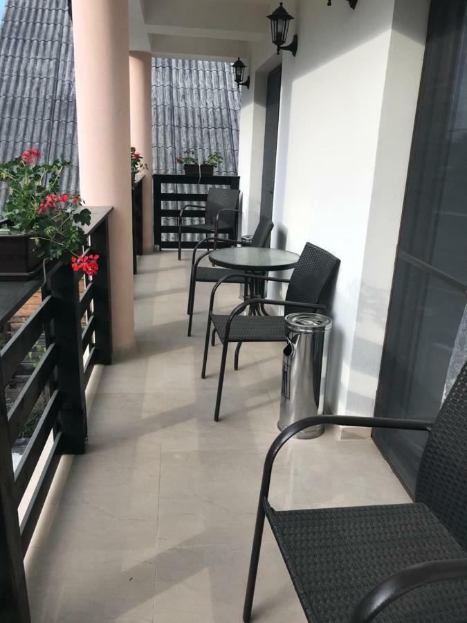 Casa Bianca Oncesti 게스트하우스 외부 사진
